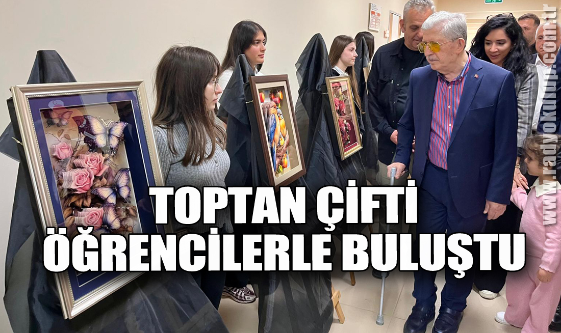 Toptan Çifti Öğrencilerle Buluştu